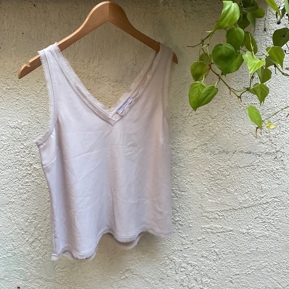Chelsea 28 | Frayed | Flowy | Tank | Blouse | Size: S - Picture 2 of 9